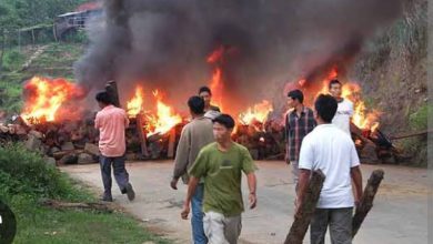 मणिपुर में फायरिंग में दो की मौत, हालात बिगड़े