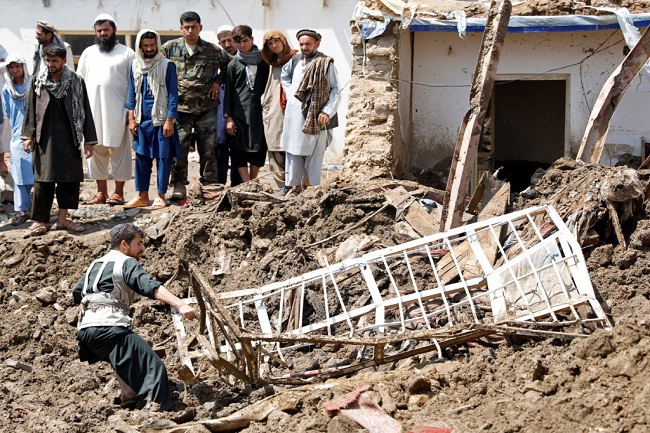 आक्समिक बाढ़ की चपेट में अफगानिस्तान और पाकिस्तान