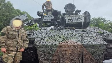 स्वीडन की बख्तरबंद गाड़ी छोड़कर भागे यूक्रेन के सैनिक