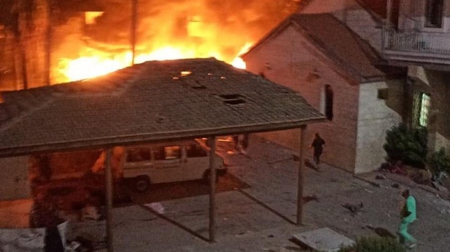 गाजा में अस्पताल पर बमबारी में पांच सौ लोग मारे गये