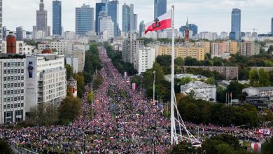 चुनाव से पहले पोलैंड के विपक्ष ने विशाल रैली की