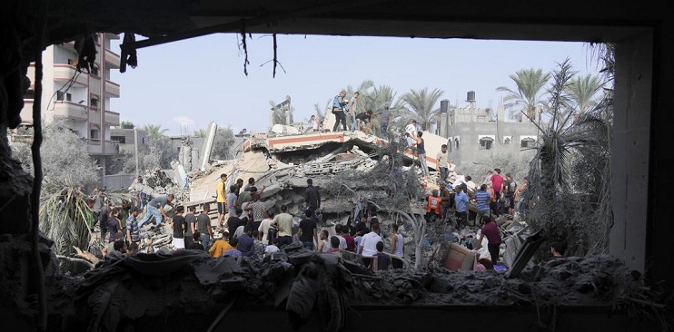 एक मस्जिद पर इजरायल का हवाई हमला