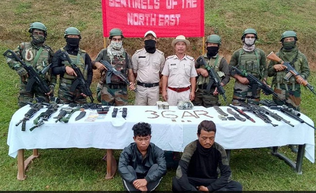 मणिपुर में फिर आतंकवादी गिरोह के हथियार बरामद