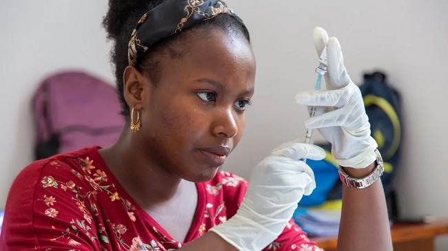 सस्ता मलेरिया वैक्सिन अनेक बच्चों की जान बचायेगा