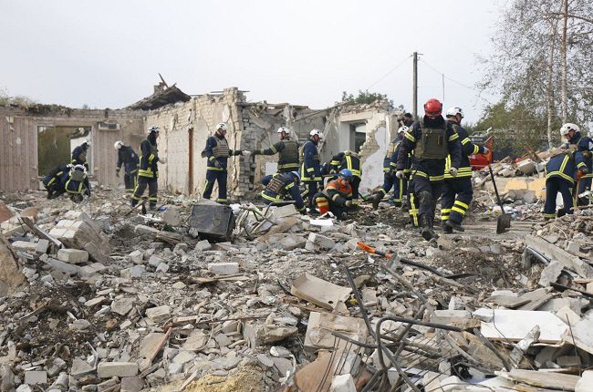 रूस ने सुमी इलाके में 10 इलाकों पर बमबारी की