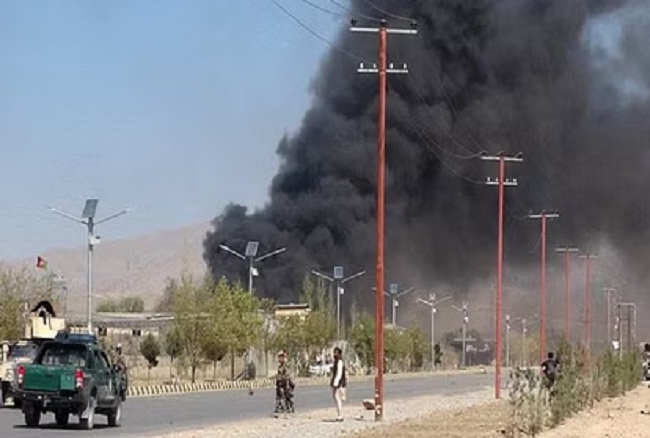 पाकिस्तान ने अफगानिस्तान के अंदर किए हवाई हमले