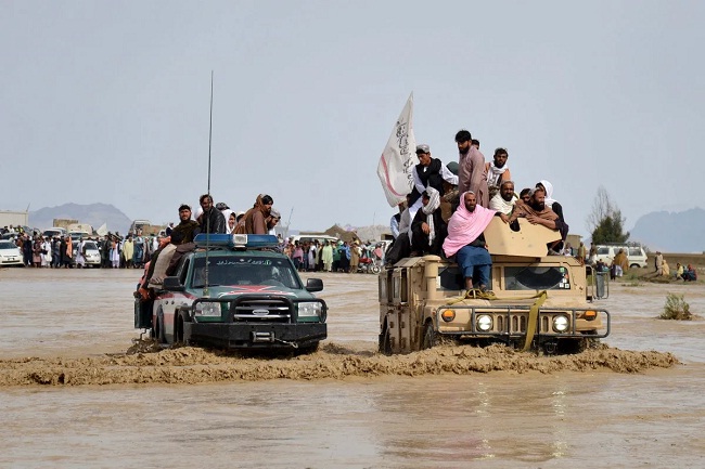 अफगानिस्तान में अचानक बाढ़ से 33 की मौत