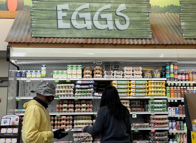 अमेरिका में अंडो की आपूर्ति रोक दी गयी