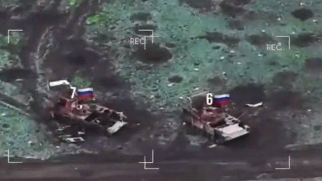यूक्रेन ने रूसी सेना के दर्जनों टैंक नष्ट करने का दावा किया, देखें वीडियो