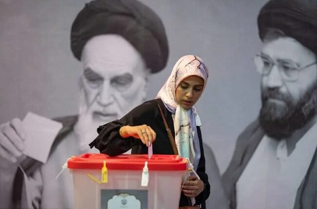 ईरान में सुधारवादी मसूद पेजेशकियन विजयी घोषित