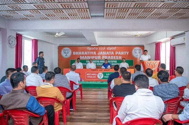 मणिपुर में राष्ट्रपति शासन को लेकर अटकलें