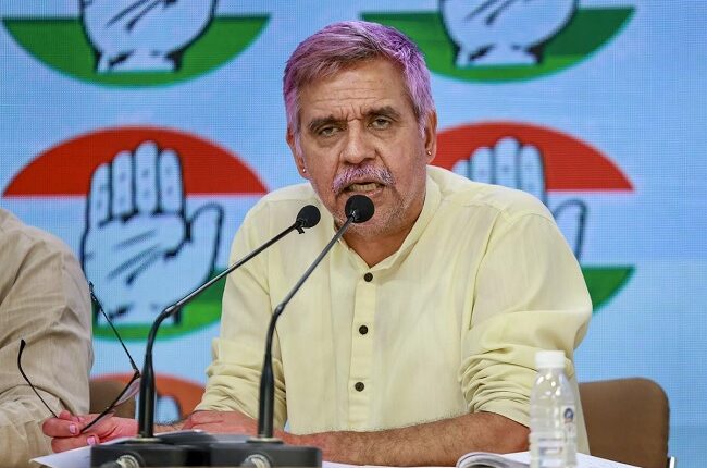 कैग रिपोर्ट सार्वजनिक हो, पीएसी करे इसकी जांच