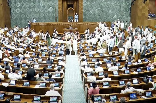 विपक्ष ने इतने दिनों की सारी कसर पूरी कर ली